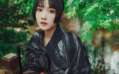 李孝利高清图片